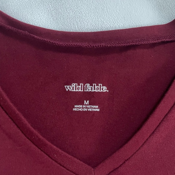 Red/Maroon crop top - Picture 3 of 3